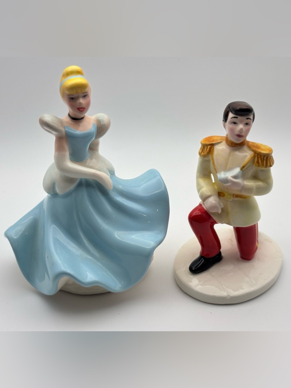 Vintage Walt Disney Co. Rare Cinderella And Prince Charming Schmid Figurines